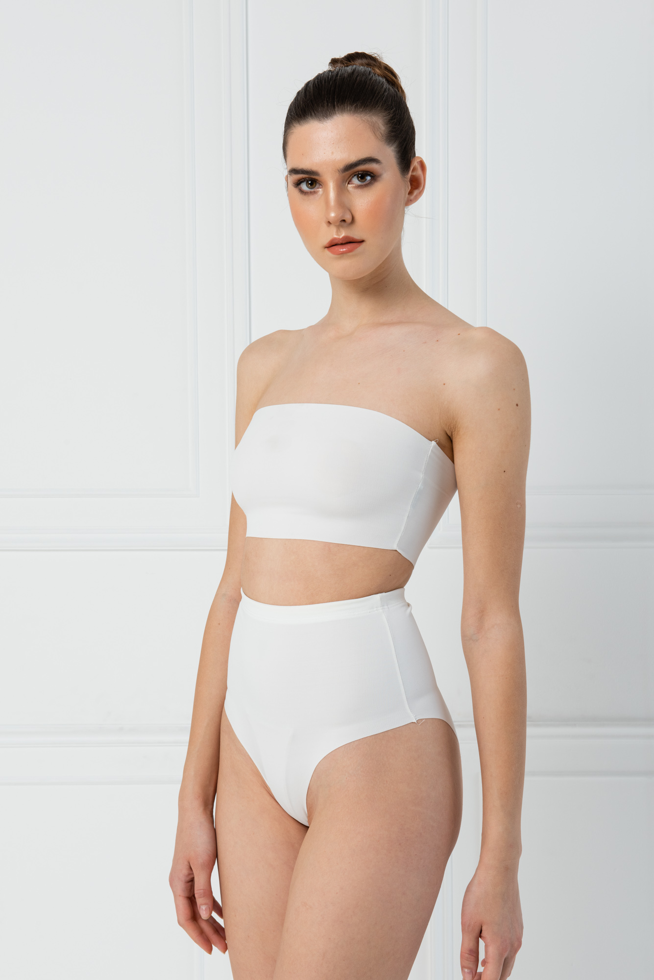 High Waist Offwhite Elastic Short