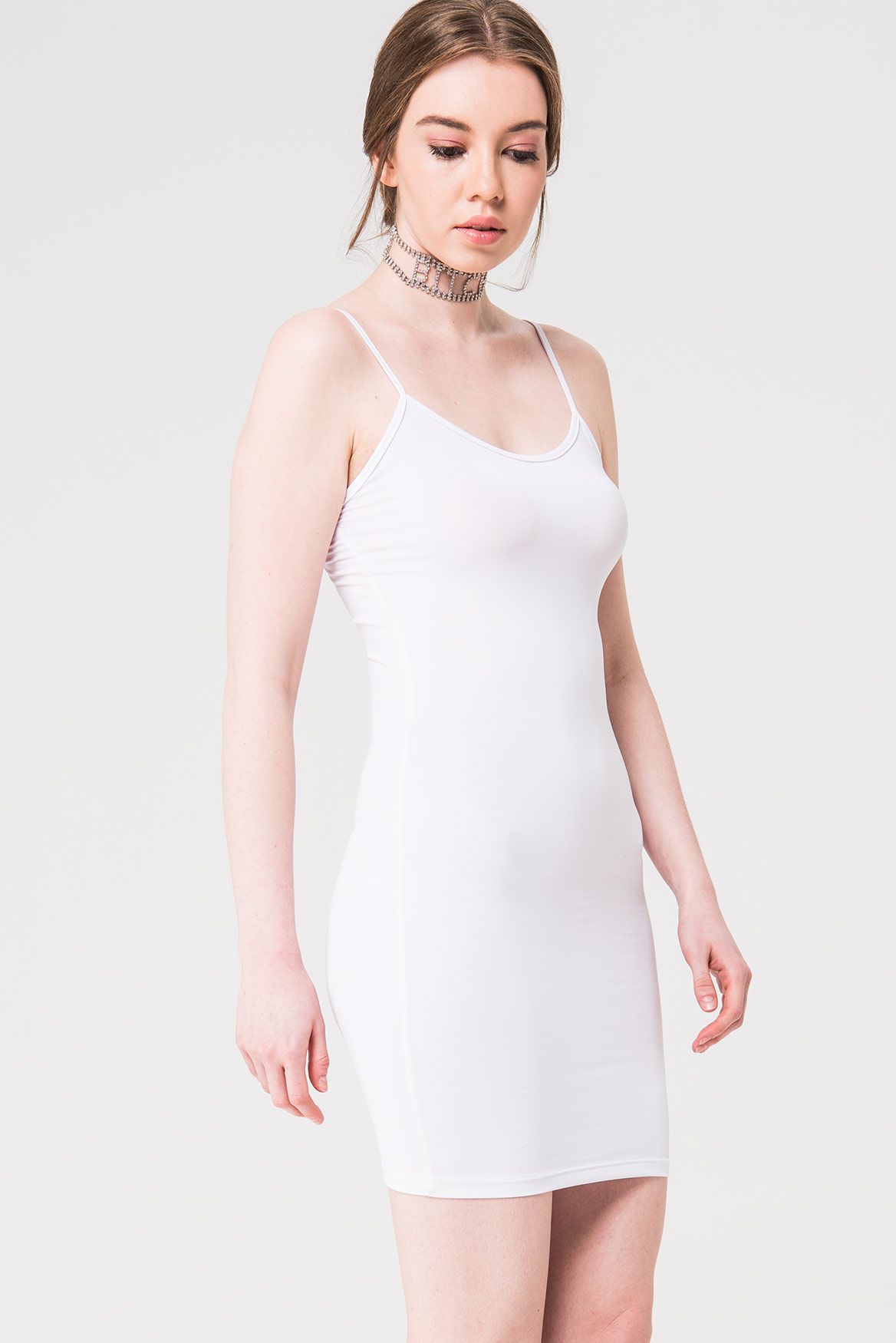 Askılı Dar Kesim Mini Beyaz Elbise