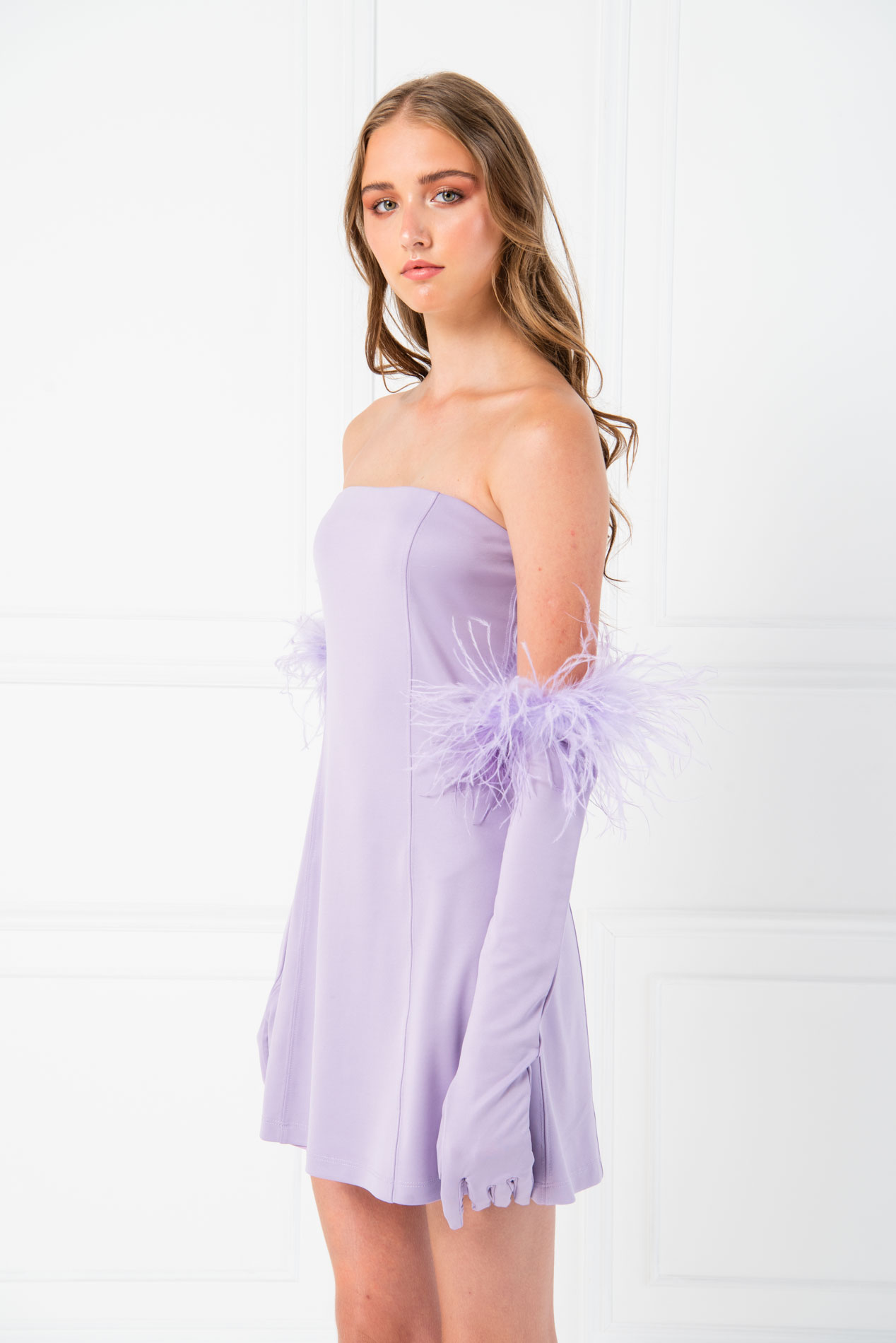 оптовая Lilac Мини-платье с открытыми плечами и перчатками