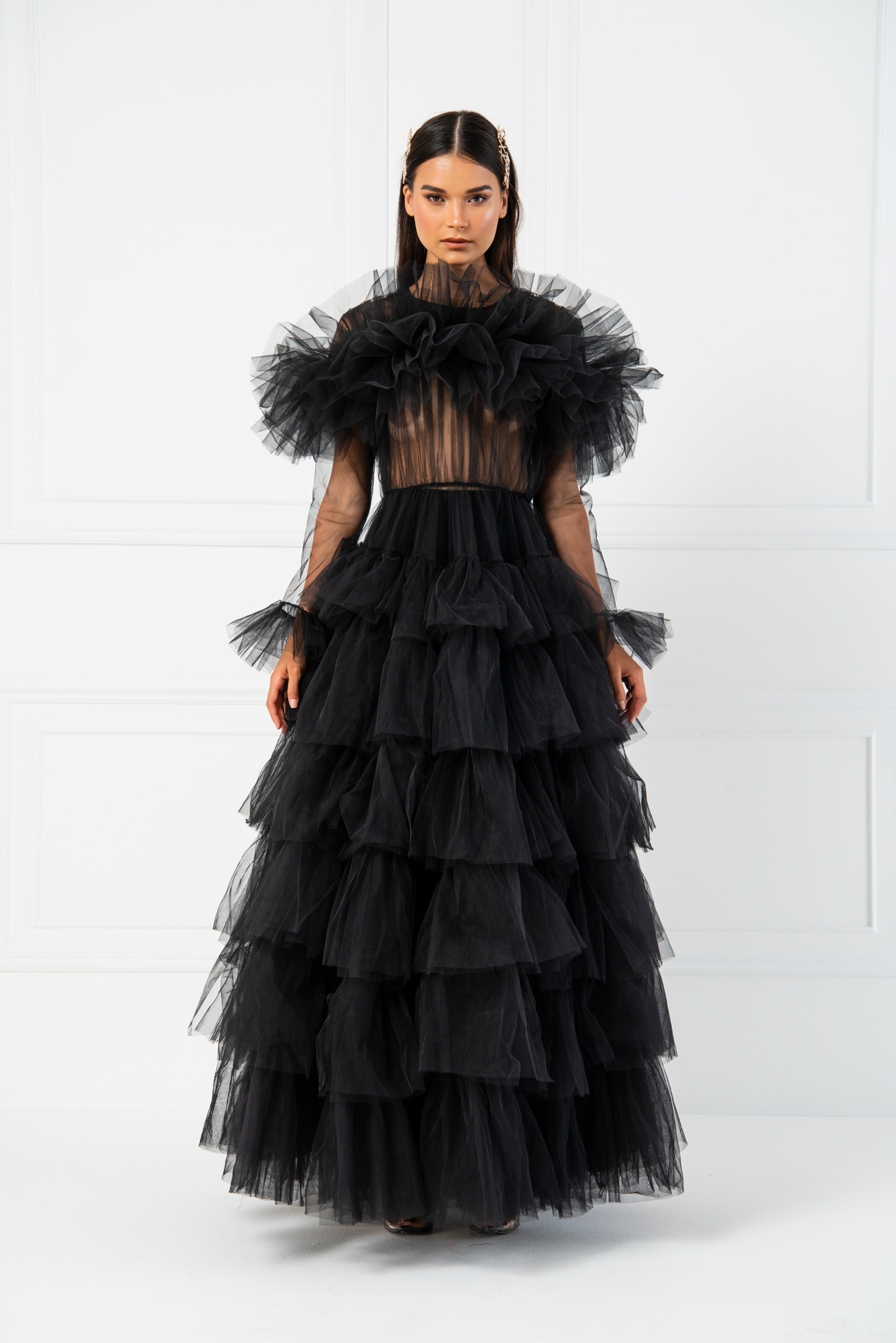 Volanlı Transparan Siyah Maxi Elbise