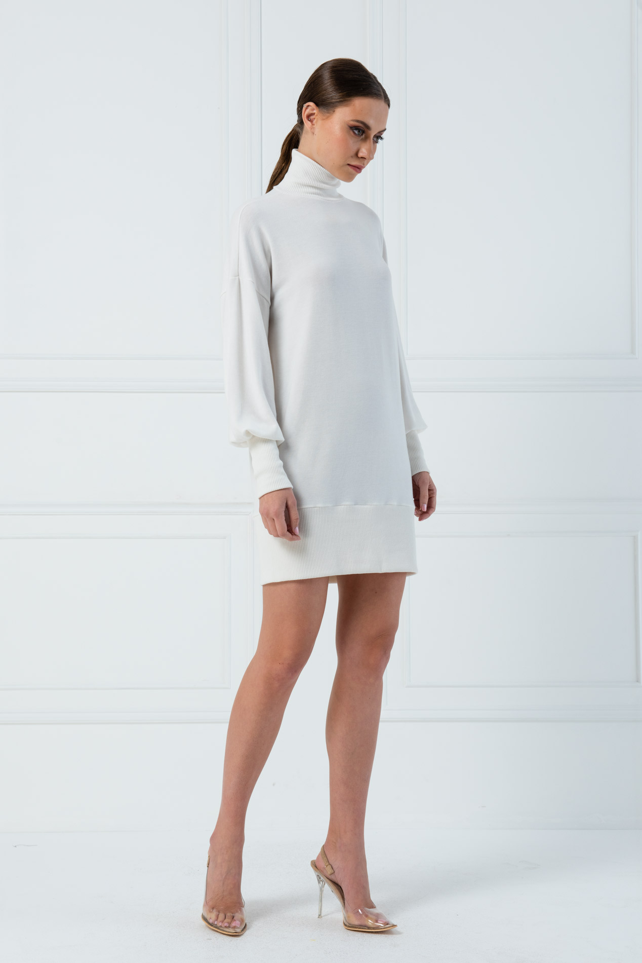 Wholesale Turtleneck Long Sleeve Offwhite Dress