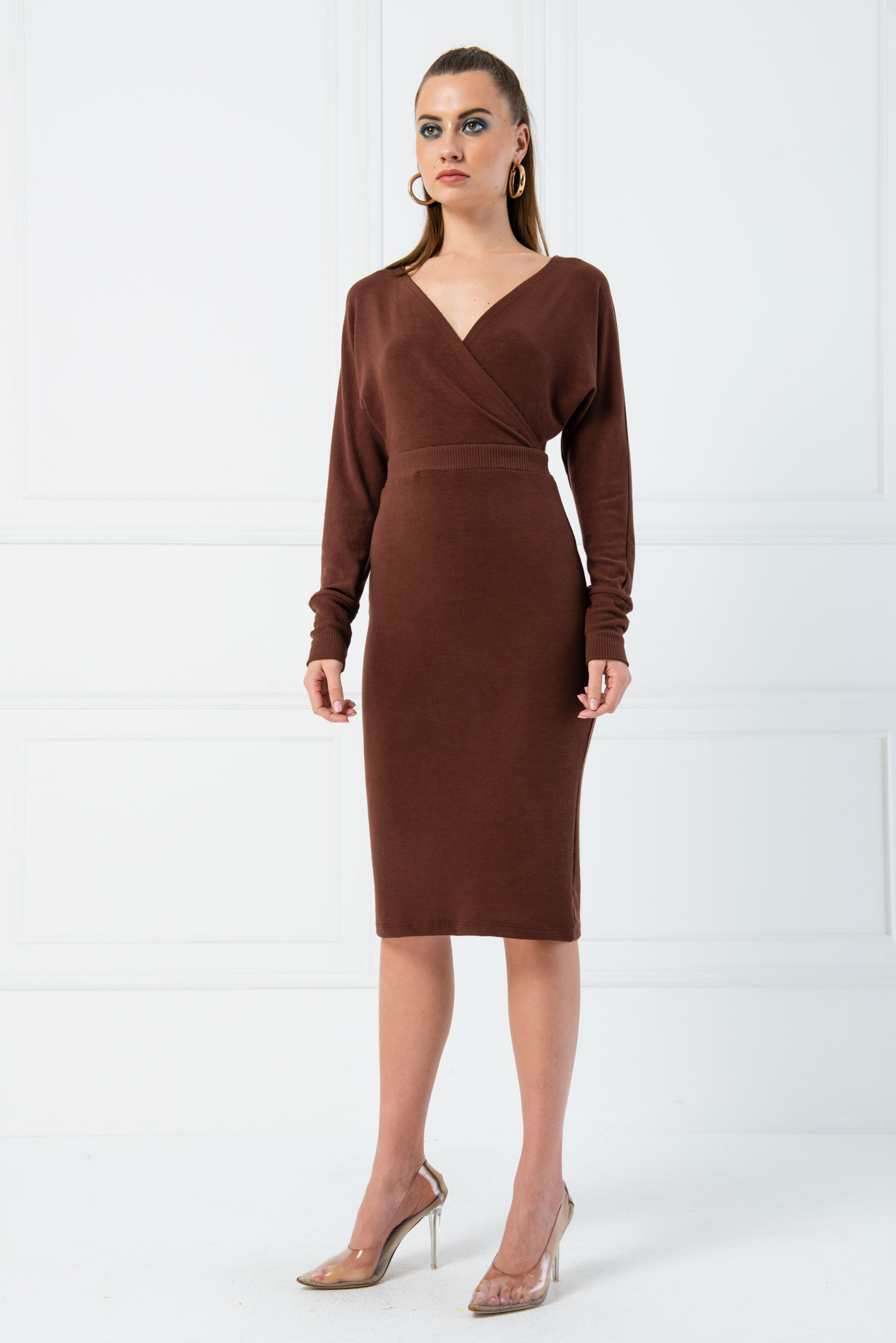 V Neck Milky Coffee Long Sleeve Midi Dress