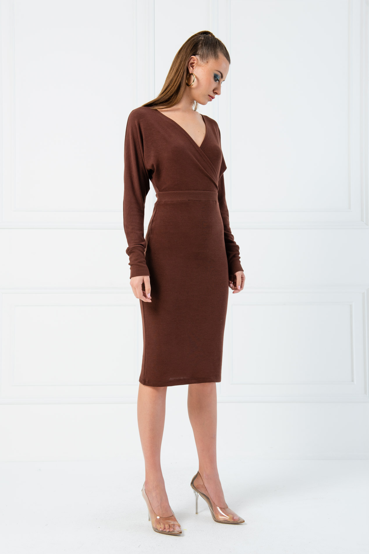 V Neck Milky Coffee Long Sleeve Midi Dress