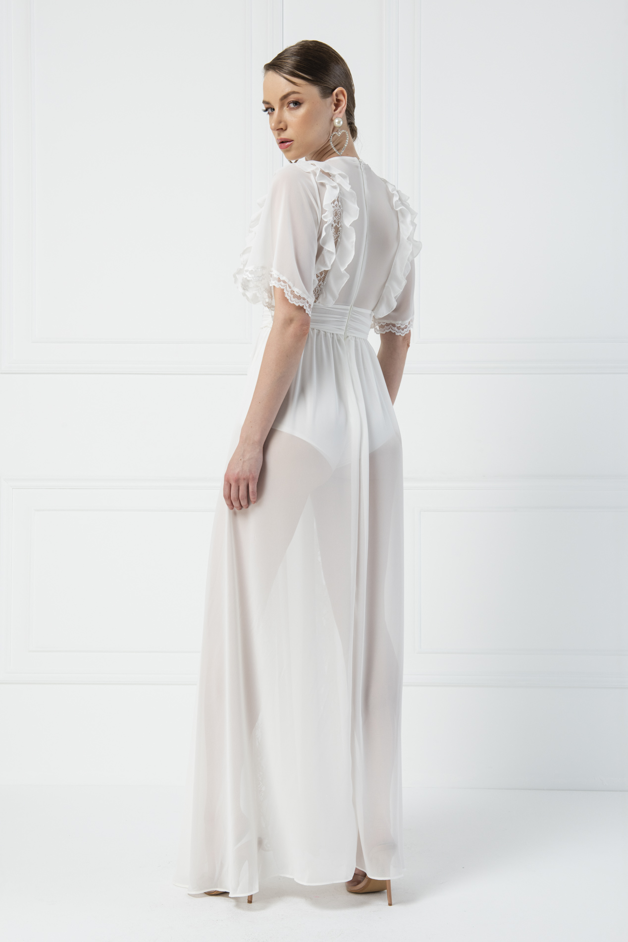 V Neck chiffon Offwhite Dress