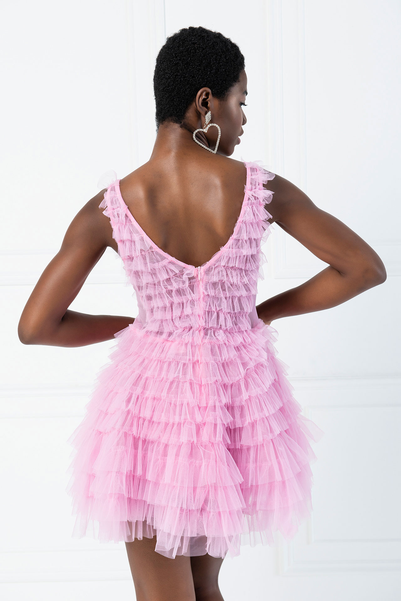 оптовая New Pink Мини-Платье из Фатина с Многоуровневыми Оборками и Глубоким Декольте