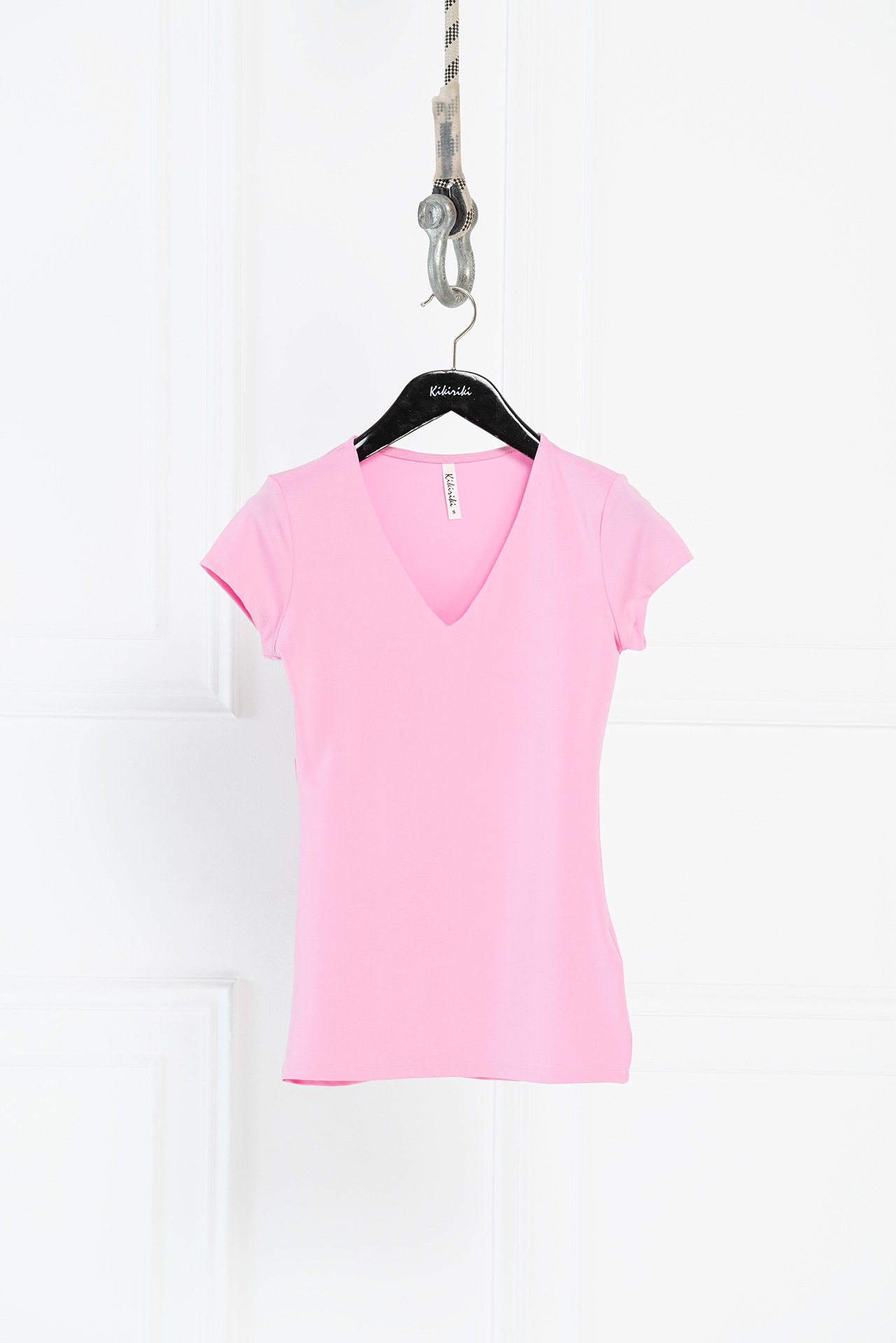Wholesale Basic V Neck Top in New Pink