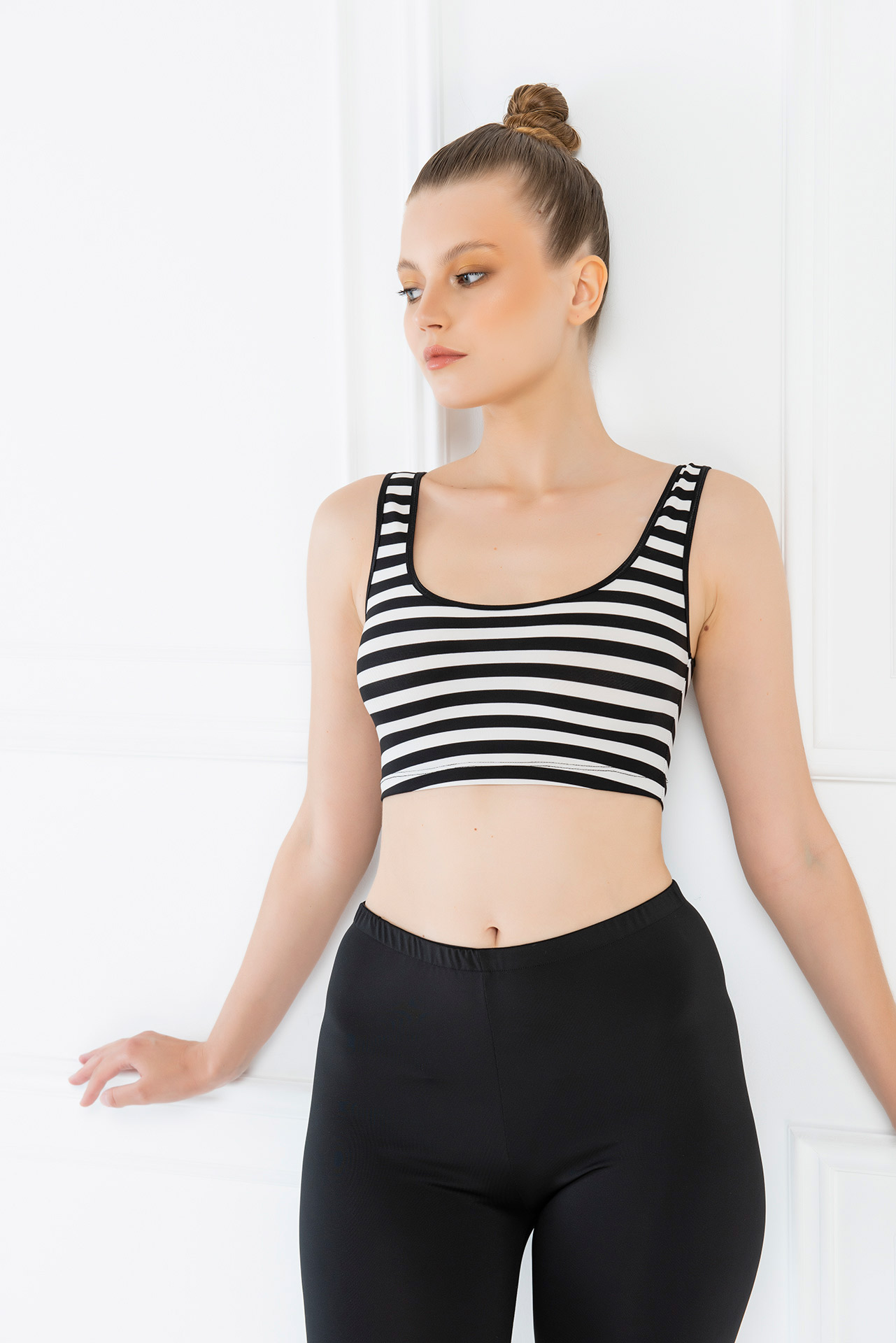 Black Offwhite Striped Cropped Tank