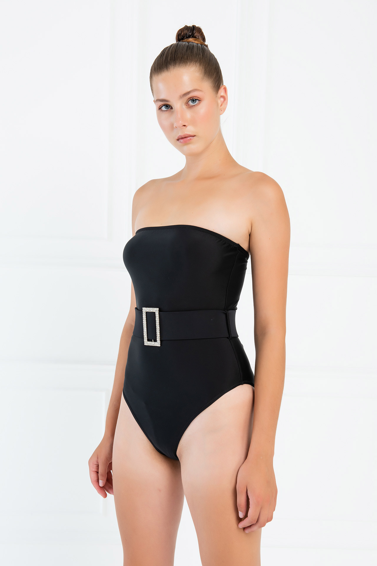 оптовая черный Embellished-Belt Tube Swimsuit