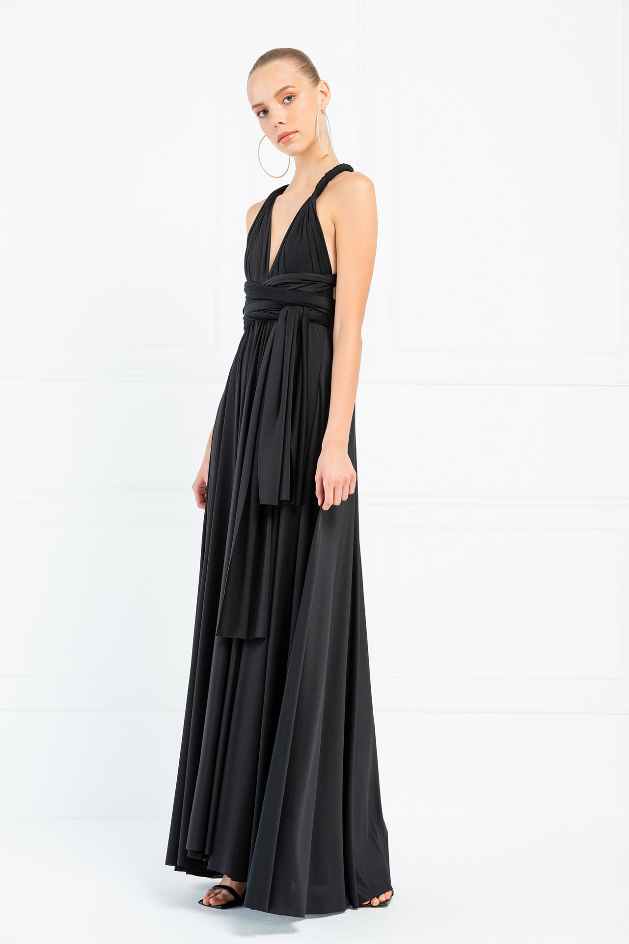 V Neck Sleeveless Black Pleated Long Dress