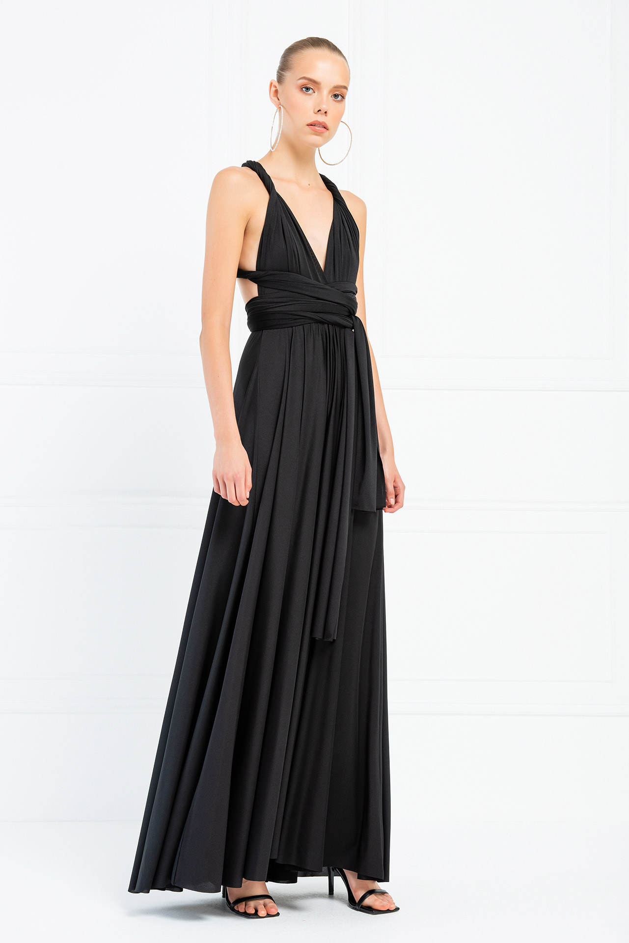 V Neck Sleeveless Black Pleated Long Dress