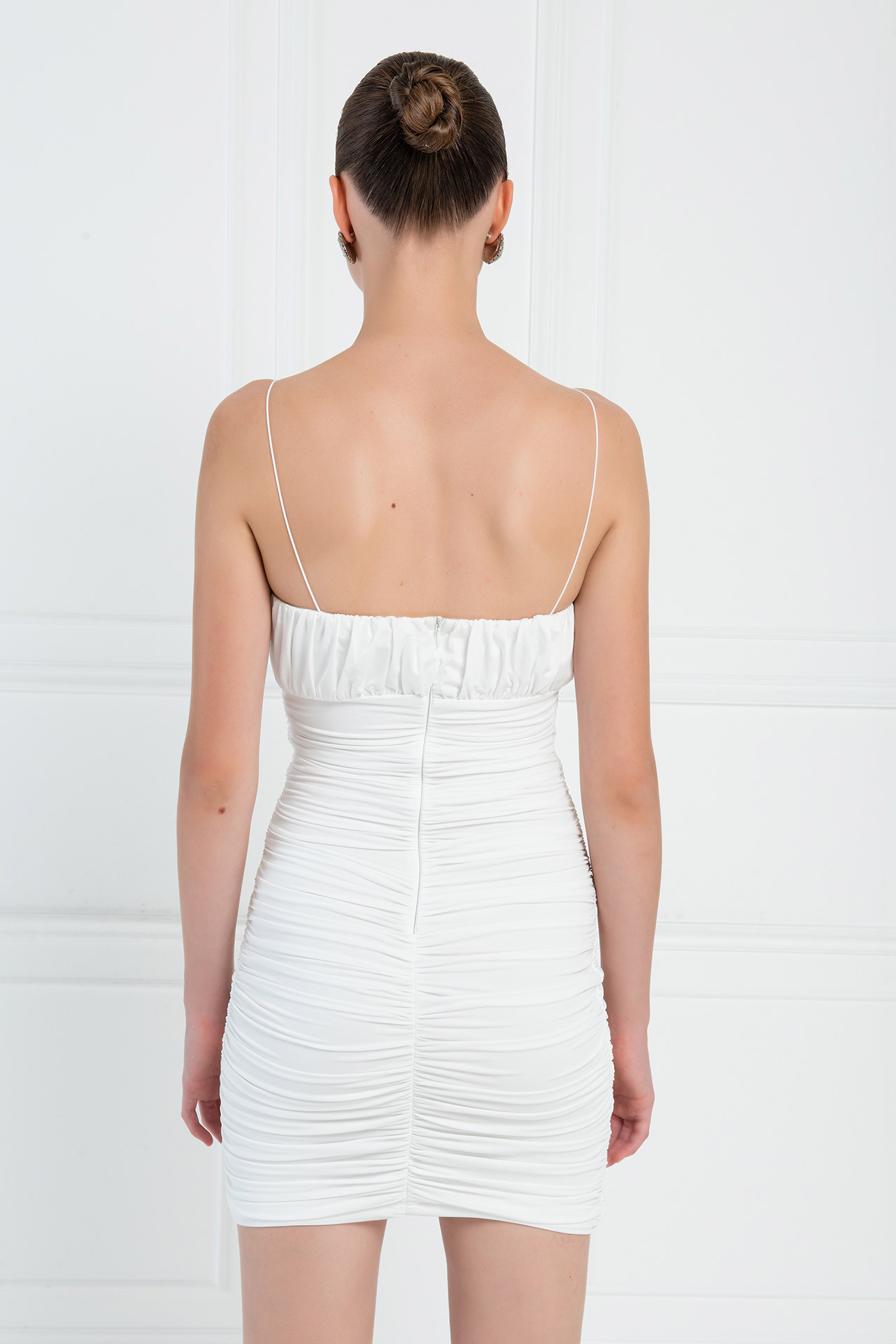 Toptan Off white Askılı Büzgülü Mini Elbise