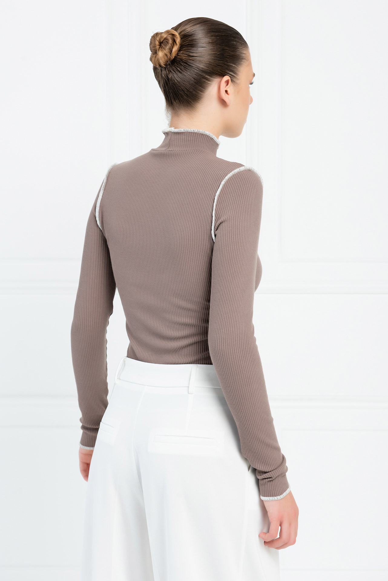 Mink Contrast-Piping Mock Neck Top