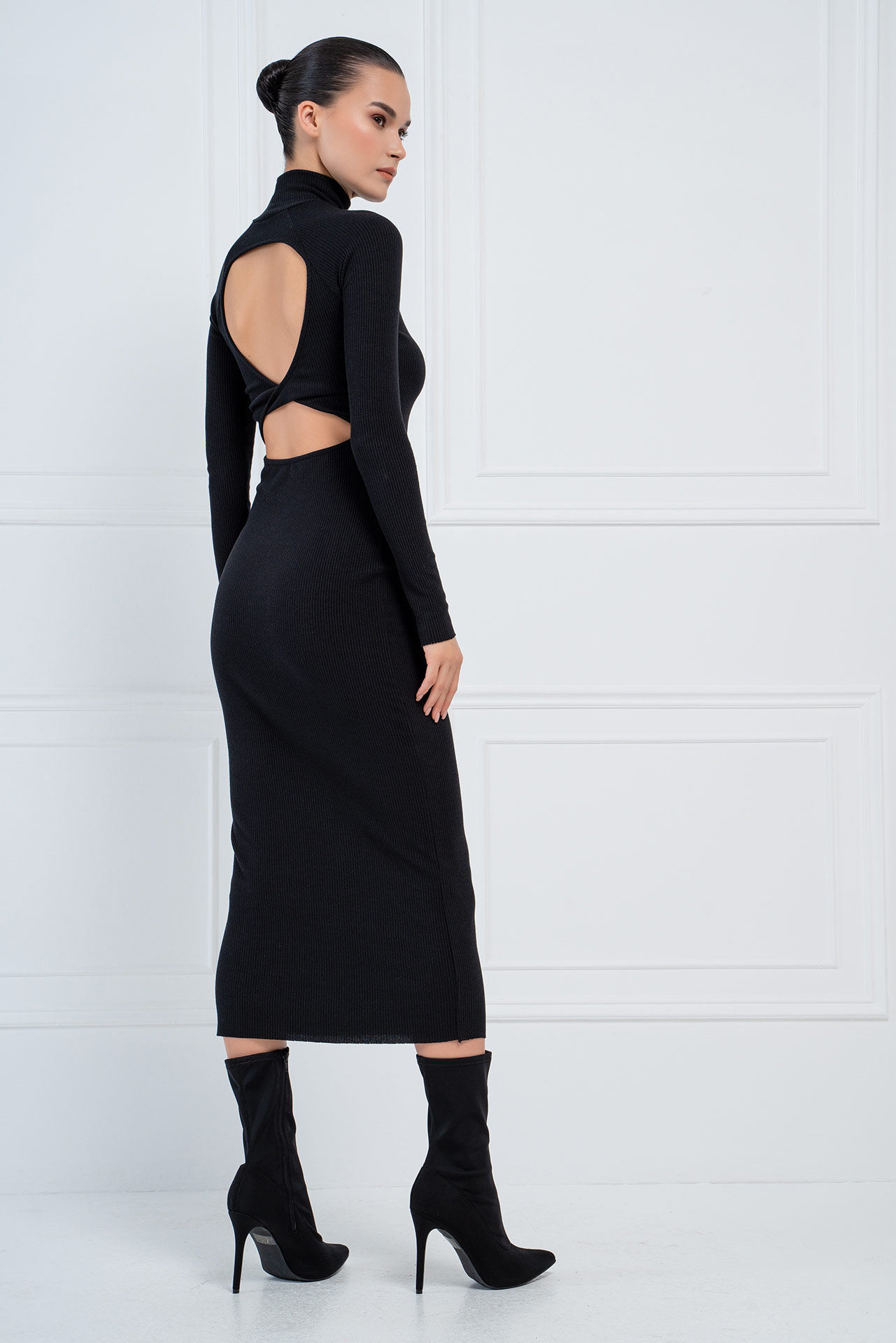 Black Backless Mock Neck Maxi Dress