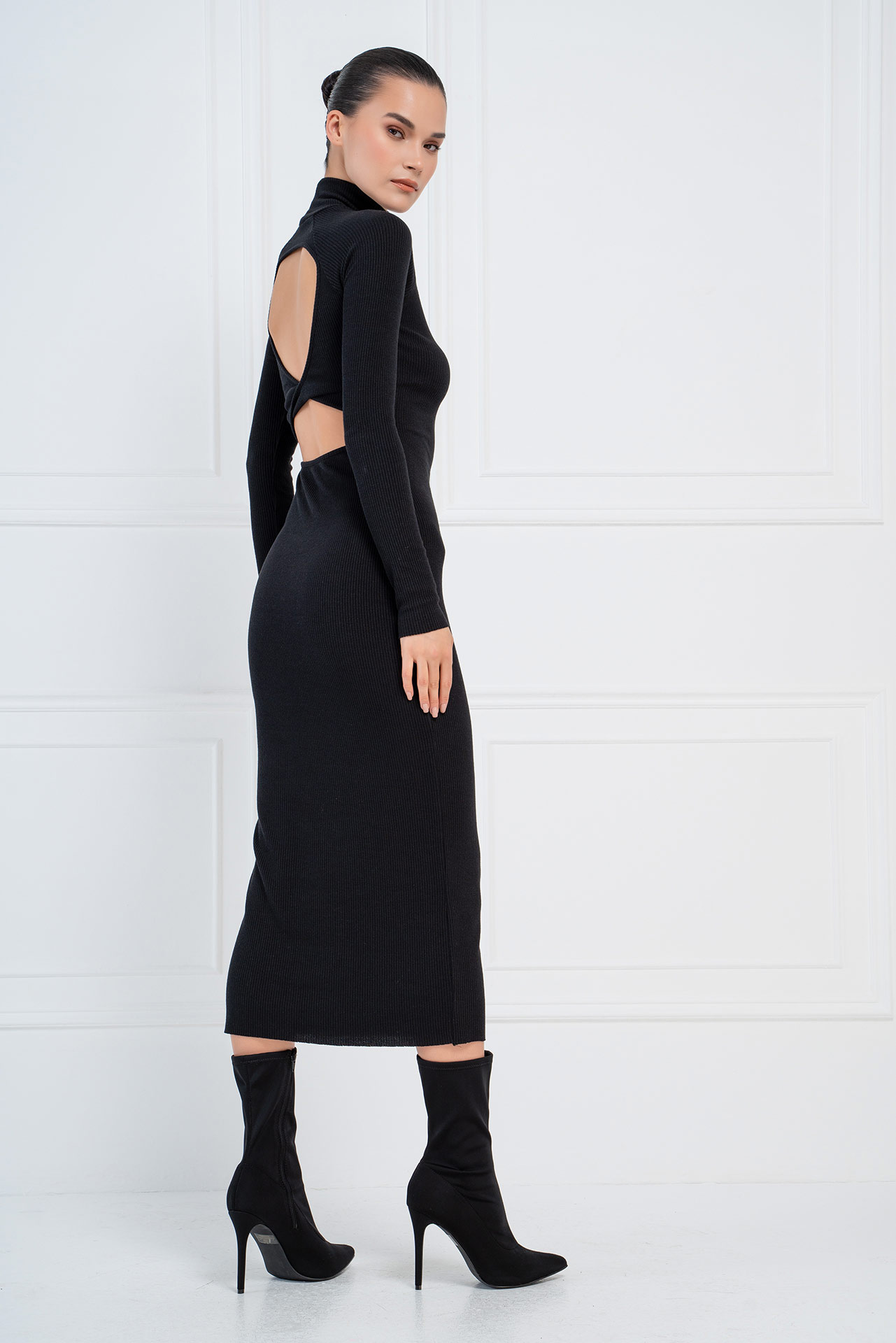 Black Backless Mock Neck Maxi Dress