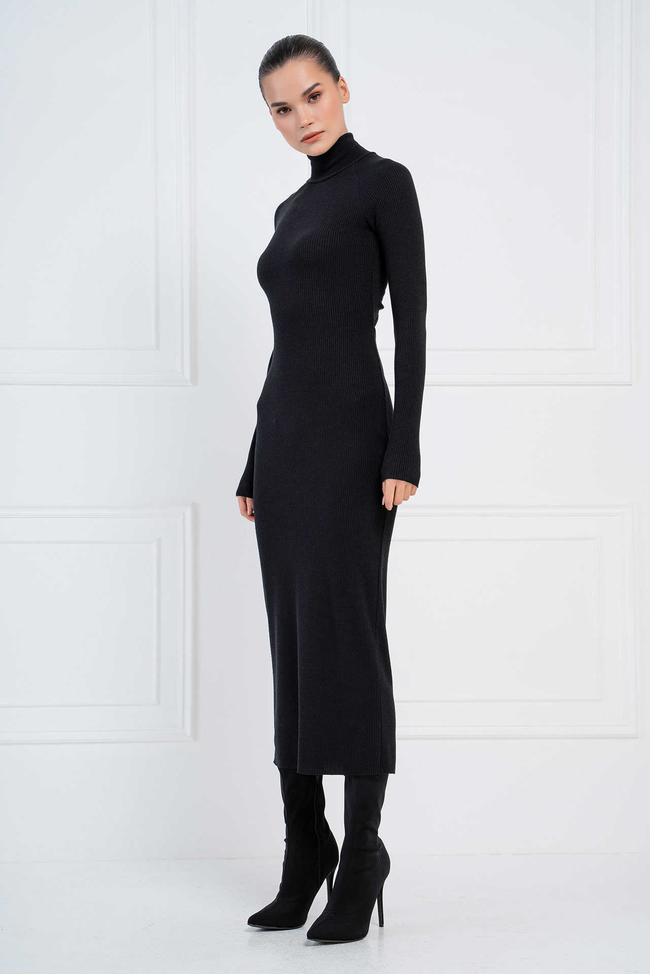 Black Backless Mock Neck Maxi Dress