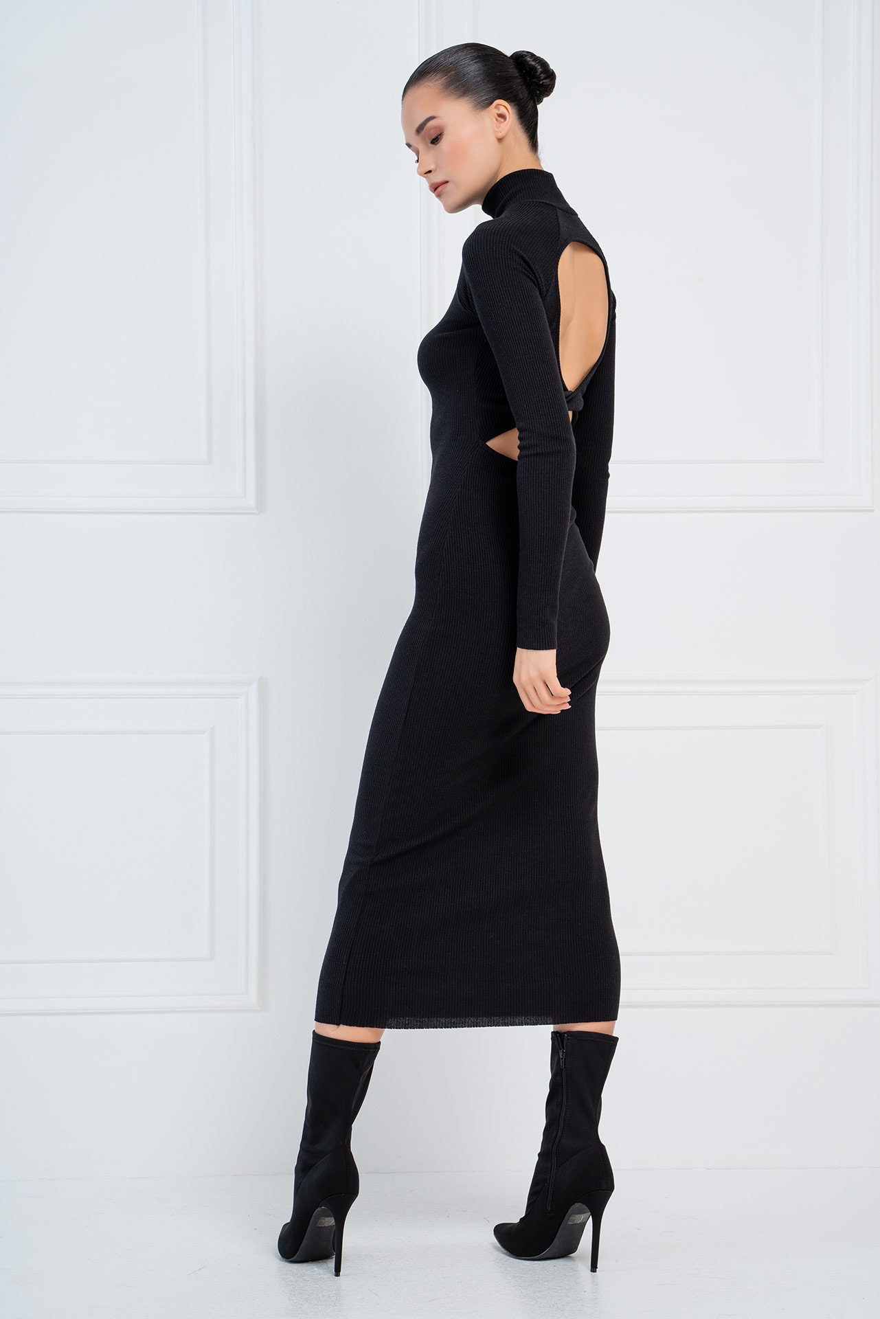 Black Backless Mock Neck Maxi Dress