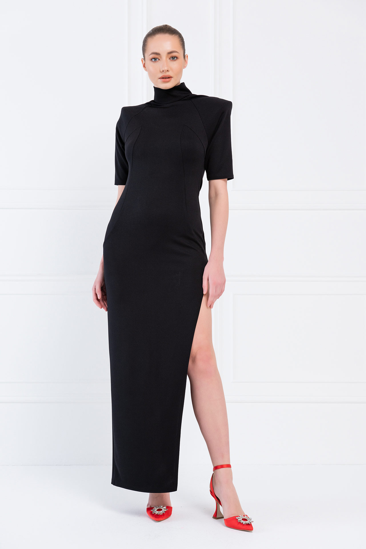 Black Raglan-Sleeve Split-Side Maxi Dress