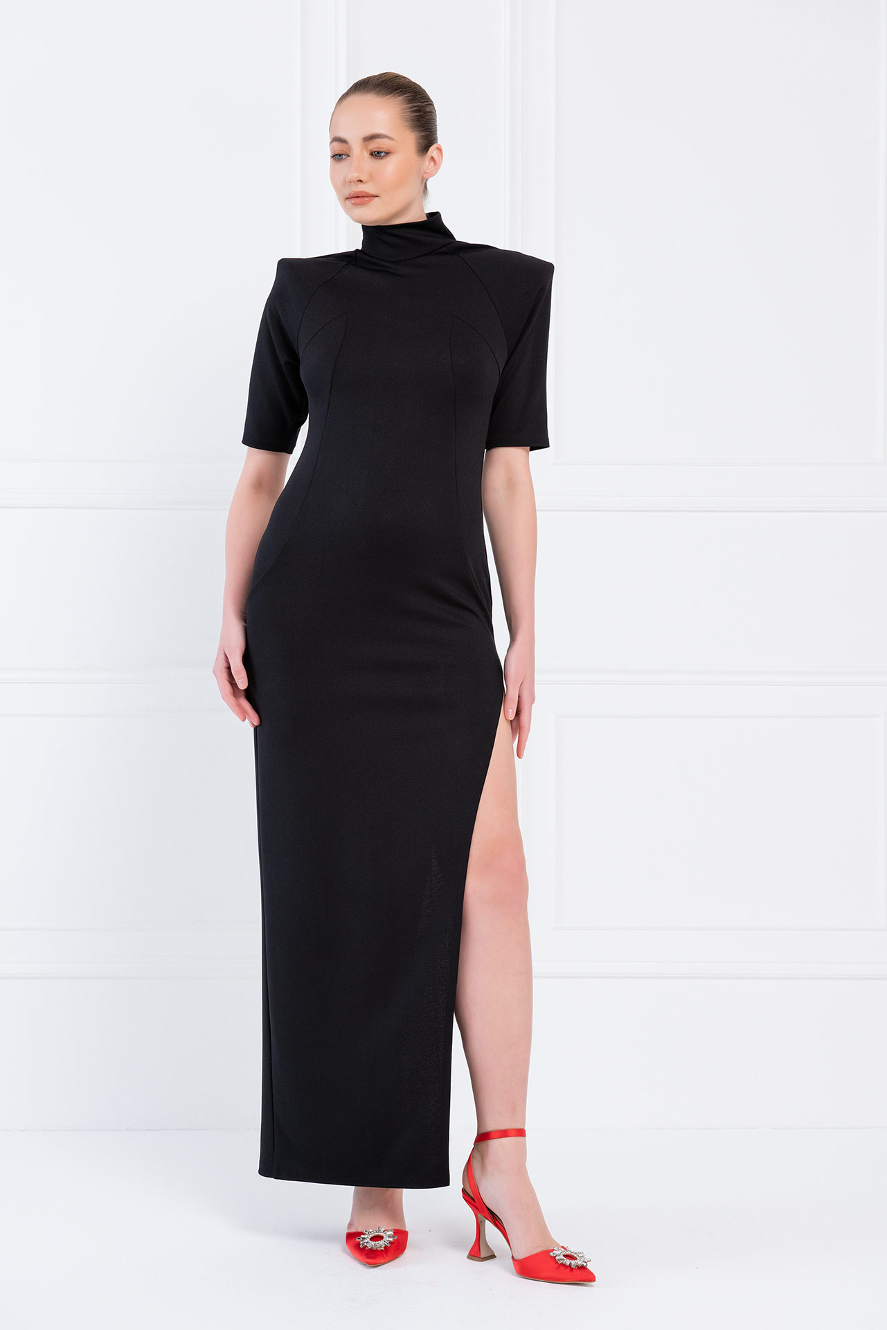 Black Raglan-Sleeve Split-Side Maxi Dress