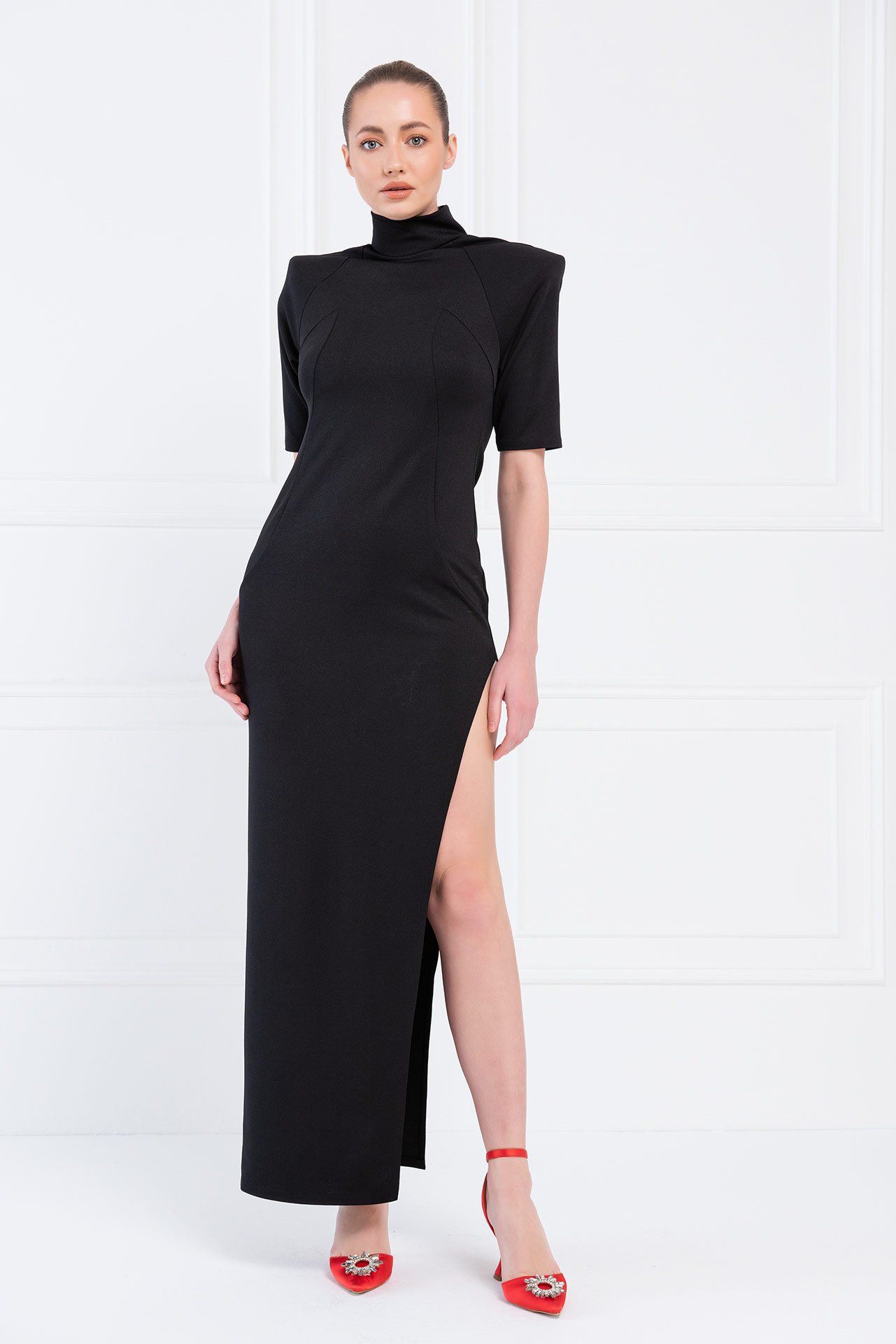 Black Raglan-Sleeve Split-Side Maxi Dress