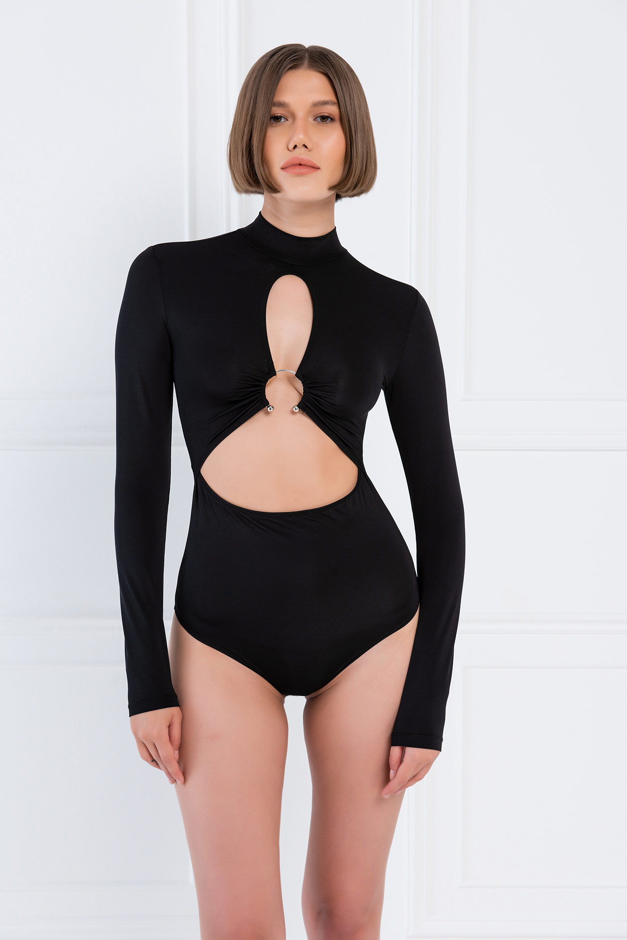 Wholesale Black Cut Out Front Long-Sleeve Bodysuit