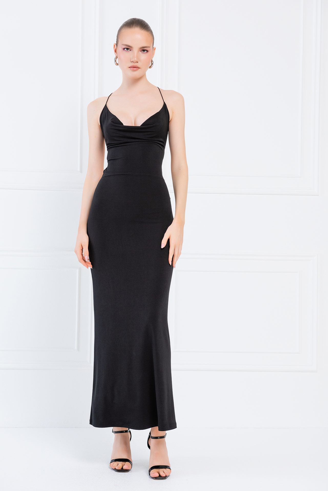 Wholesale Black Crisscross-Back Maxi Dress