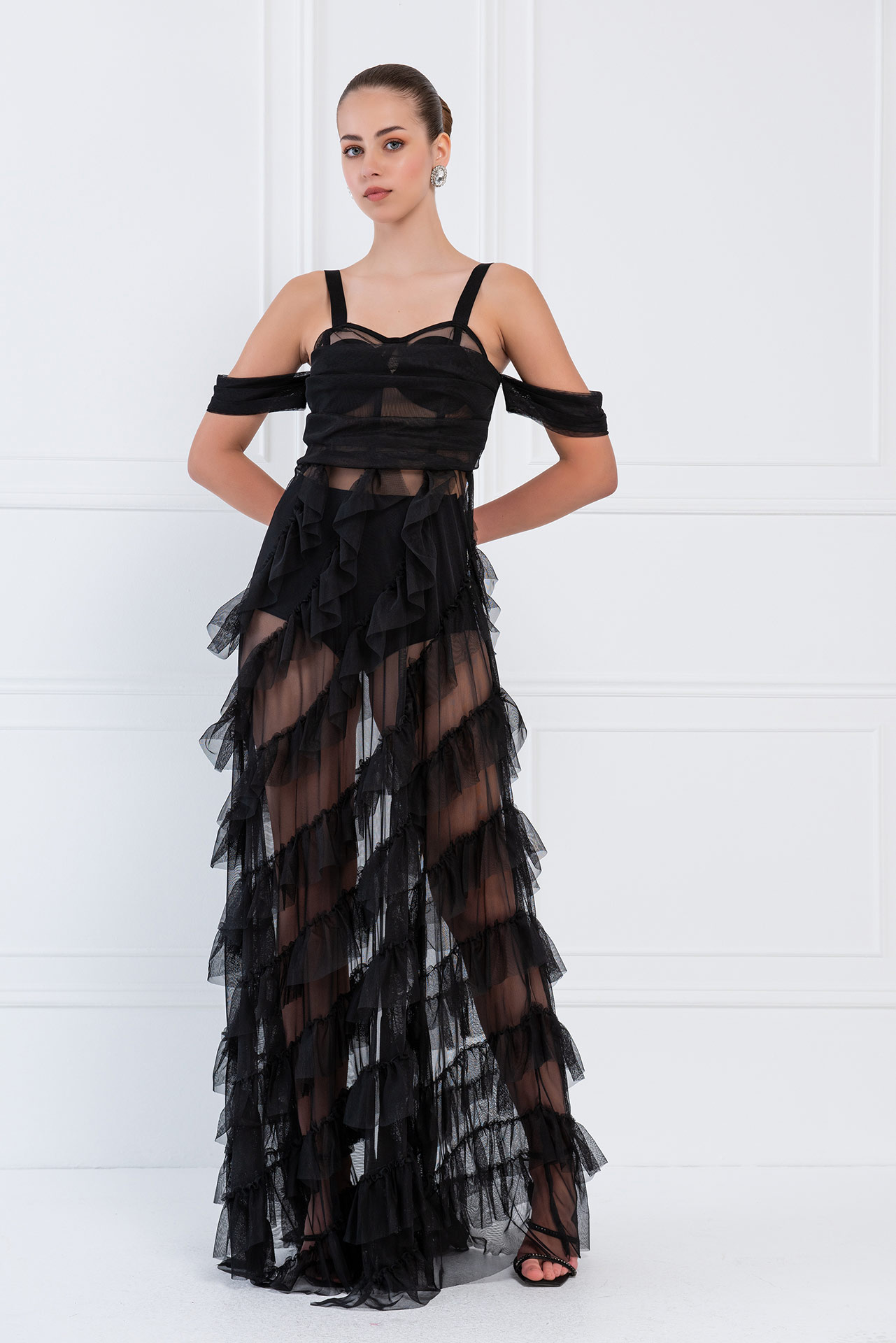 Wholesale Bella Style Black-Offwhite Dress