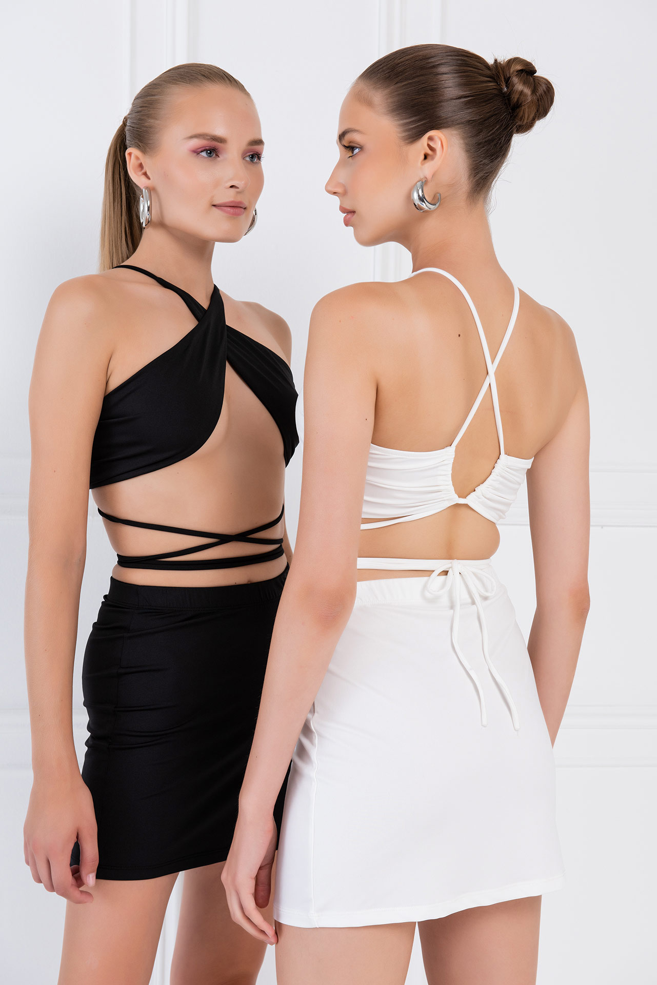 Wholesale Offwhite Strappy Halter Bandeau & Skirt Set