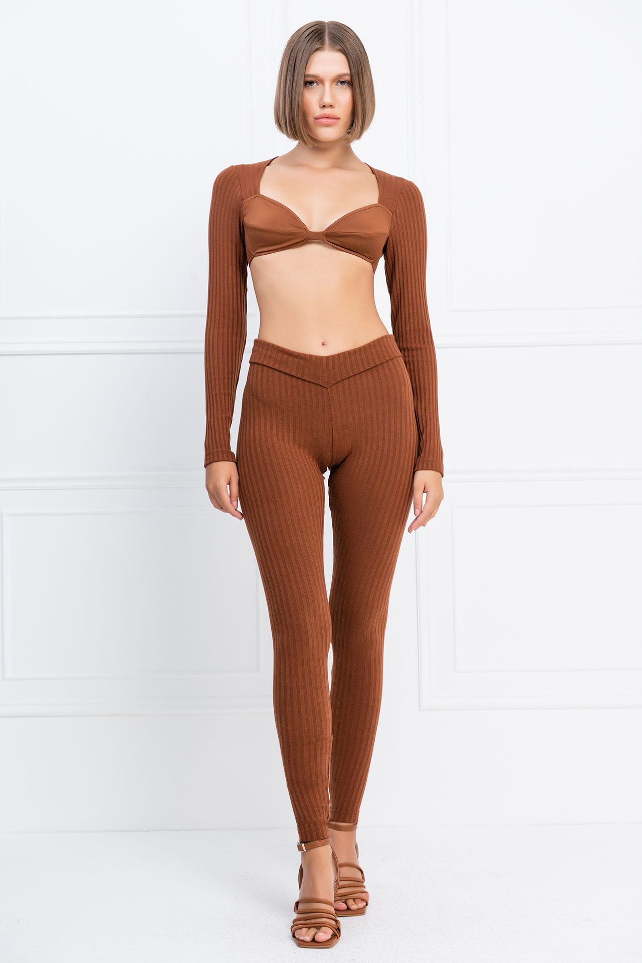 Taba Ribbed Crop Top & Leggings Set