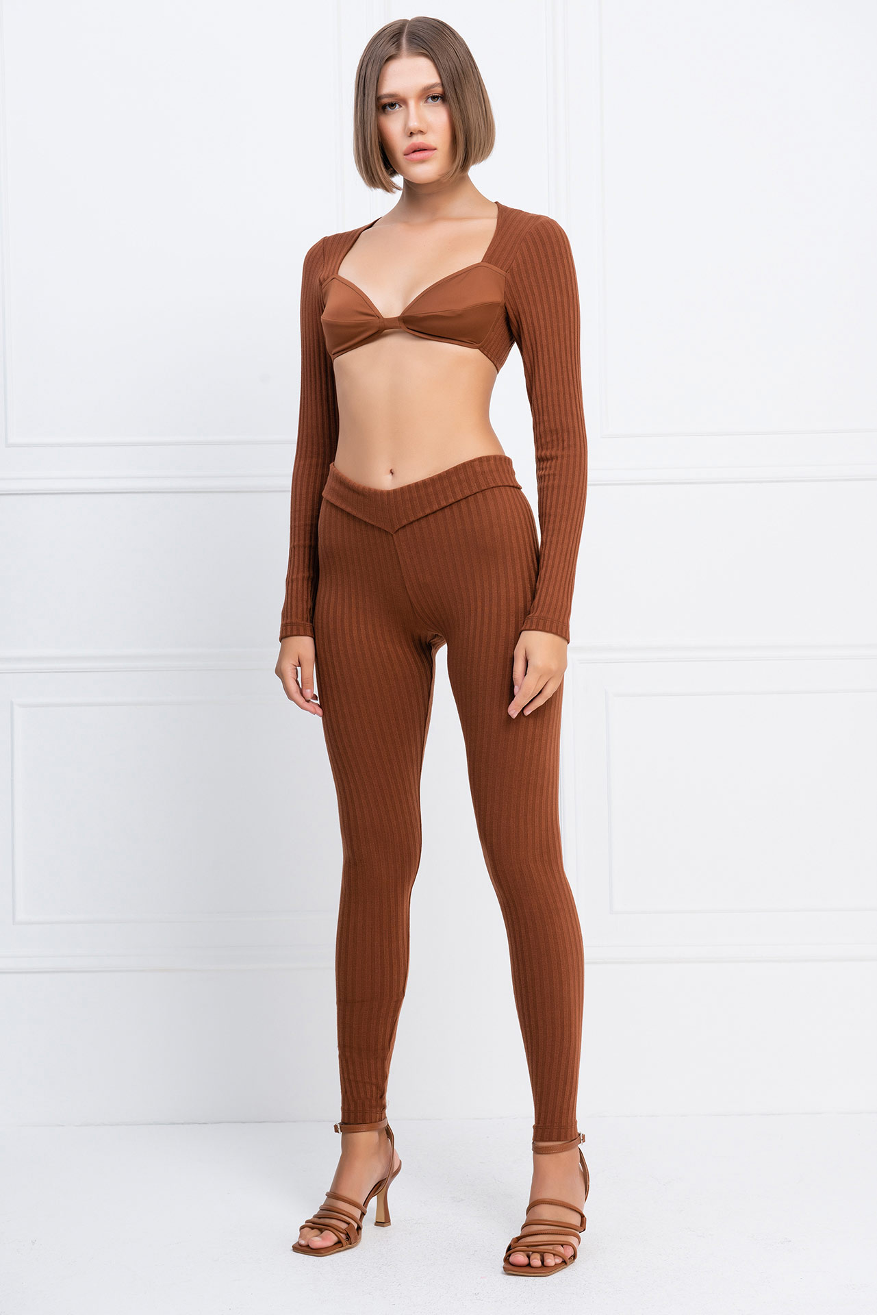 Taba Ribbed Crop Top & Leggings Set