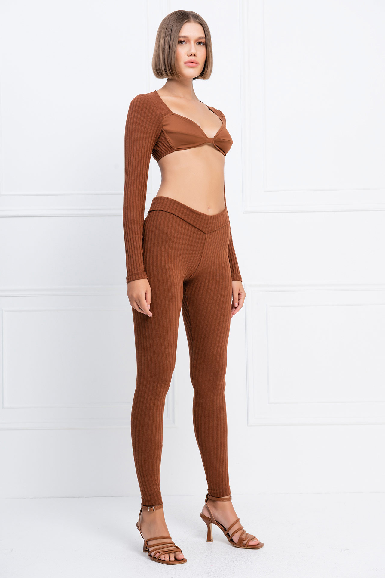 Taba Ribbed Crop Top & Leggings Set