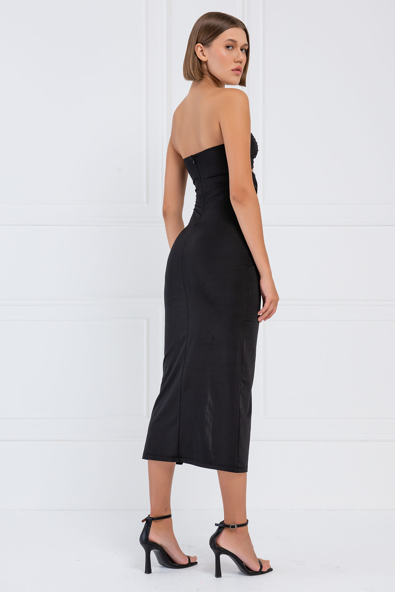 Black O-Ring Ruched Tube Dress