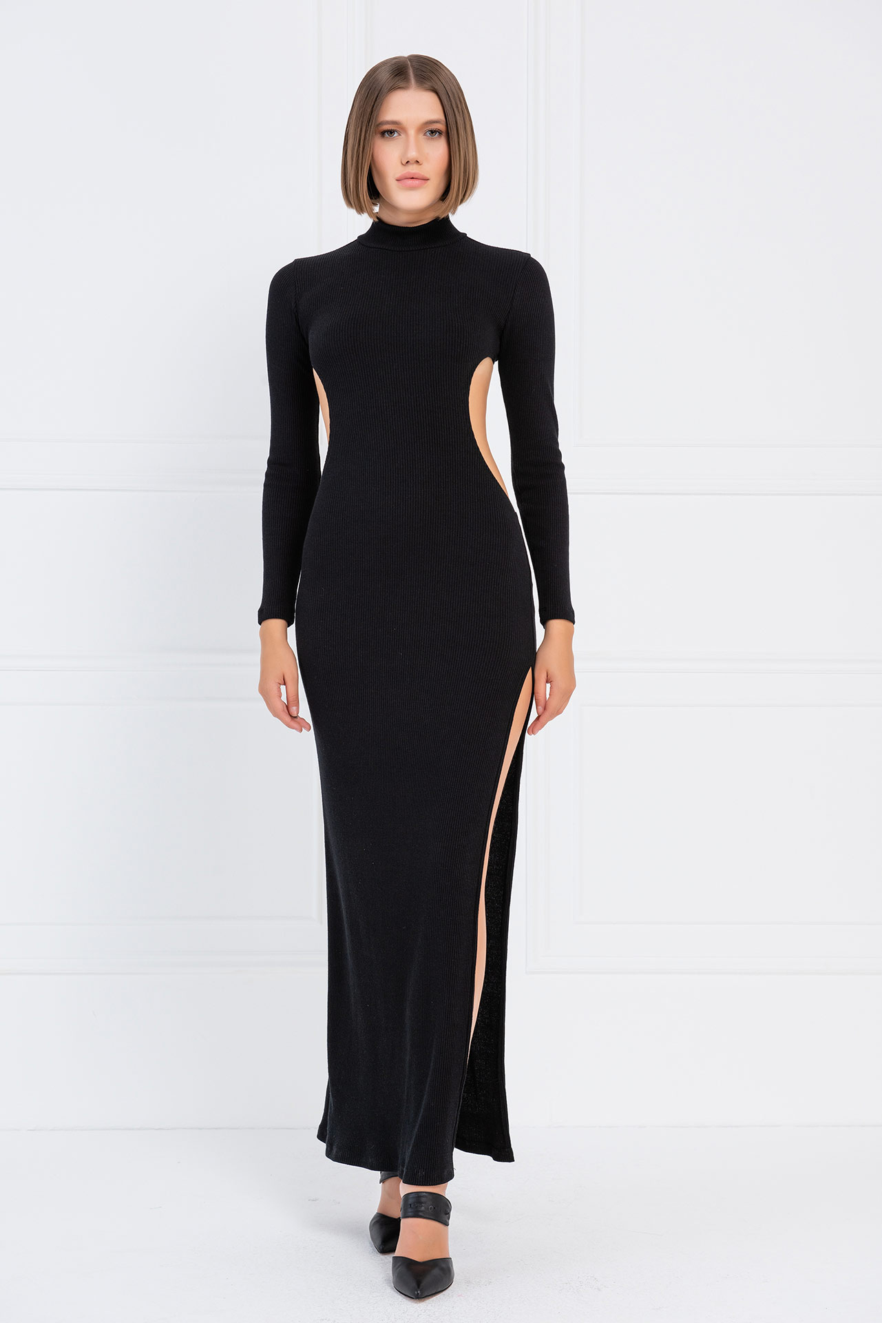 Wholesale Black Backless Split-Leg Maxi Dress