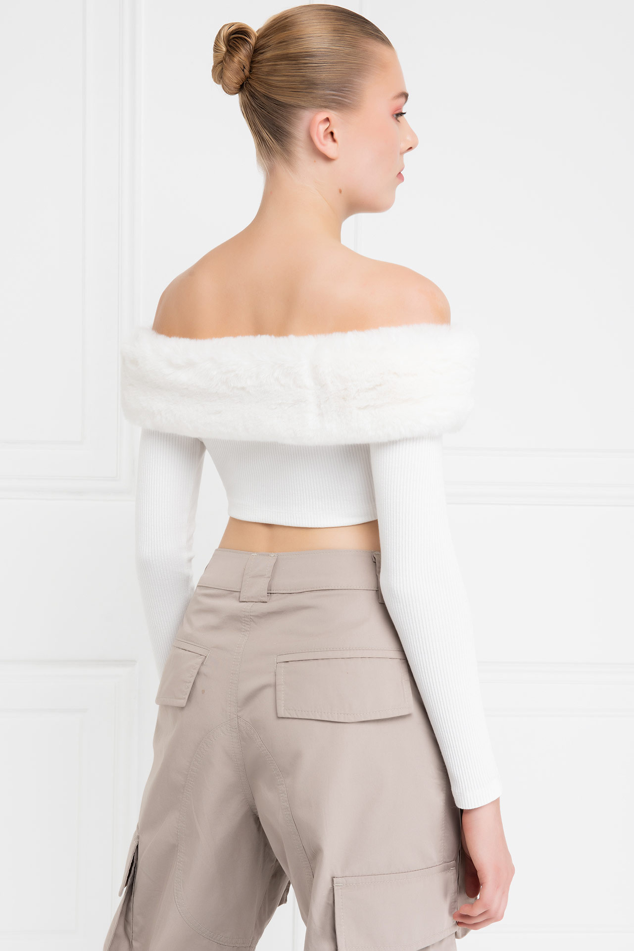 Offwhite Fur-Trim Off-the-Shoulder Top