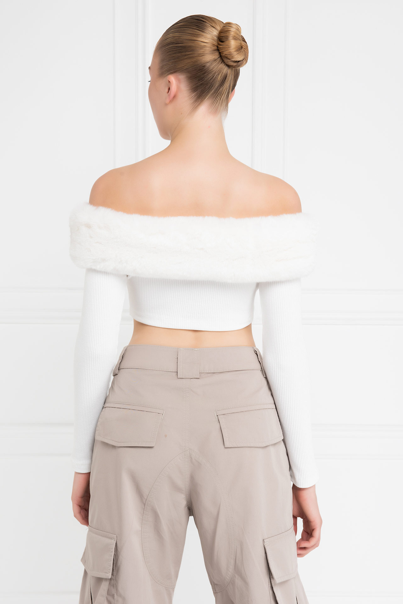 Offwhite Fur-Trim Off-the-Shoulder Top