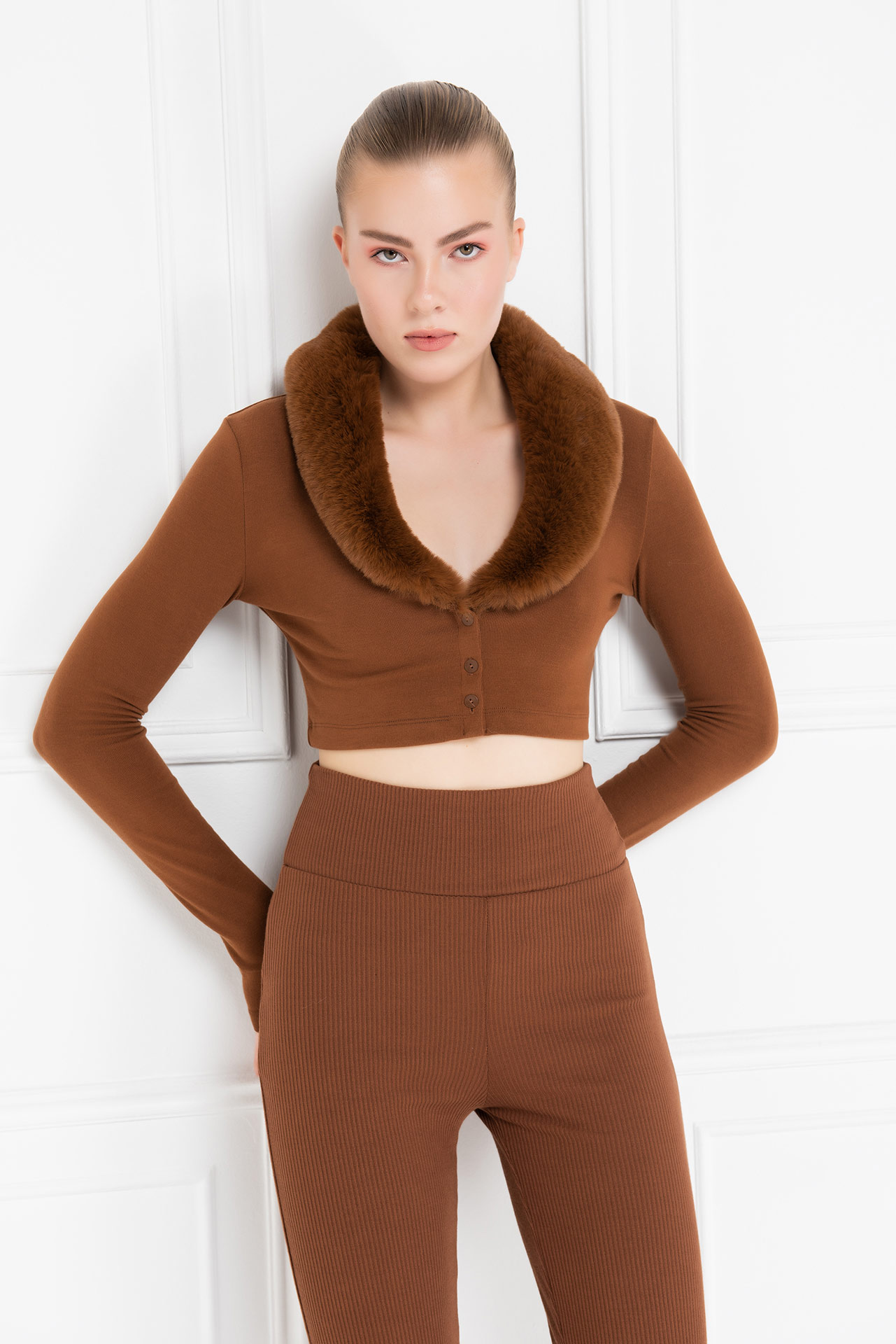 Tobacco Faux Fur Trim Cropped Cardigan