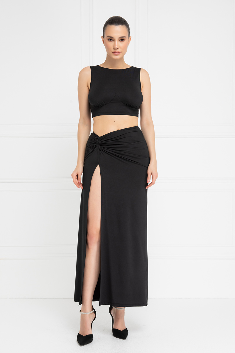 Wholesale Black High-Split Maxi Skirt