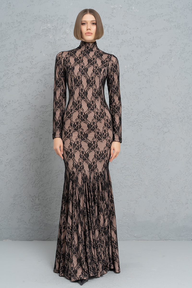 Black-Nude Backless Lace Maxi Dress