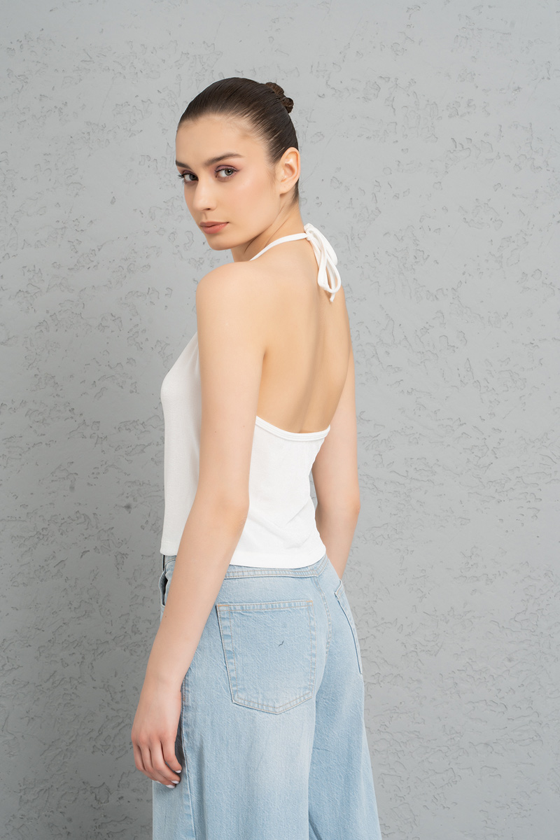 Wholesale Offwhite Strappy Neck Halter Top