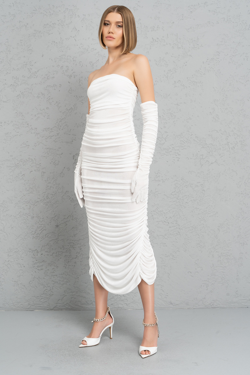 Toptan Off white Büzgülü Eldivenli Straplez Elbise