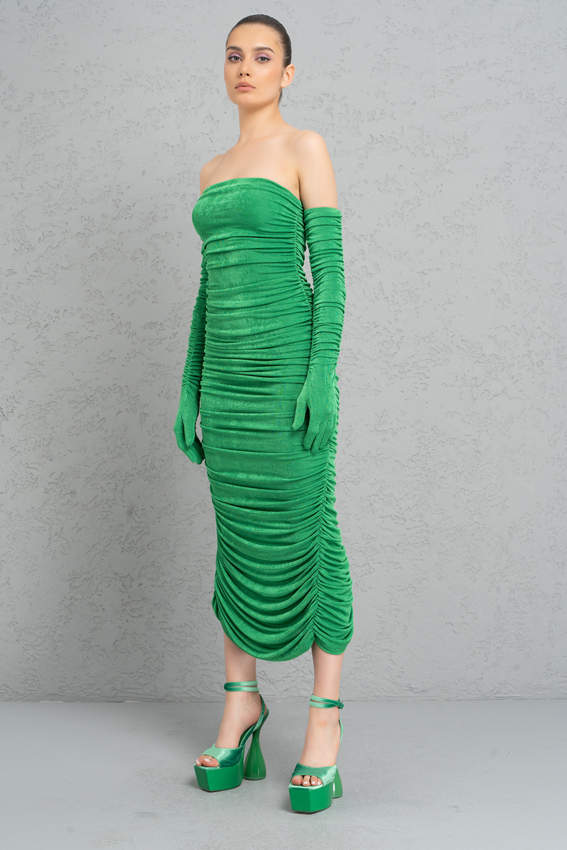 Kelly Green Büzgülü Eldivenli Straplez Elbise