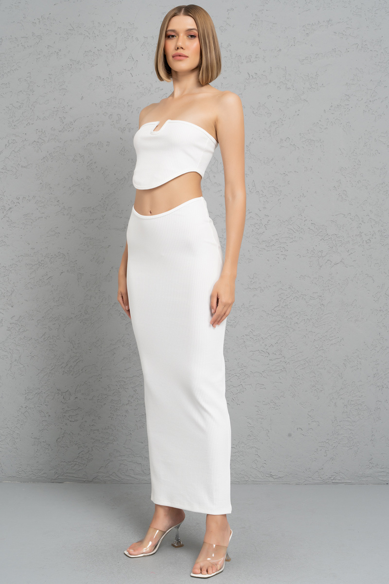 Wholesale Offwhite U-Wire Tube Top & Skirt Set
