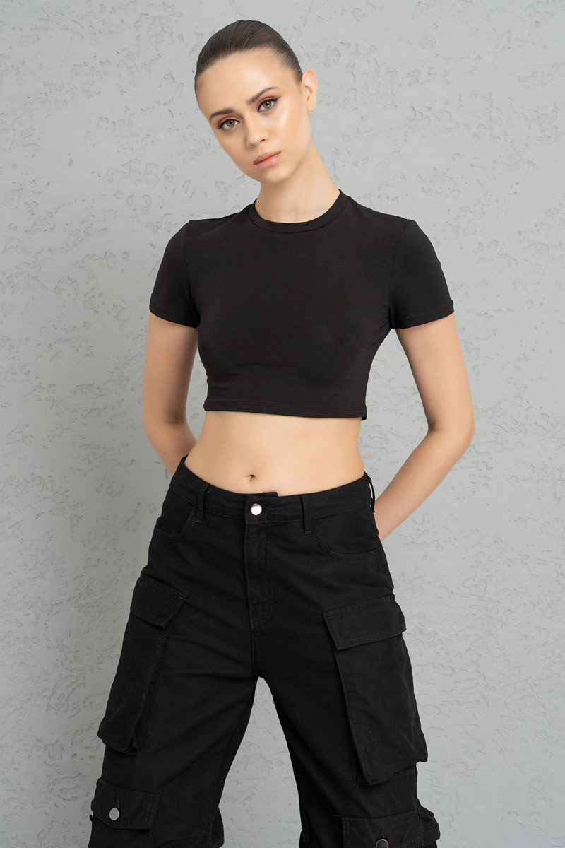Wholesale Short Sleeve Black Crop Top