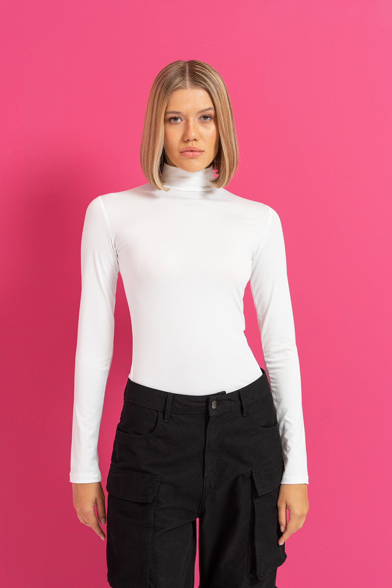 Offwhite Long Sleeve Mock Neck Top