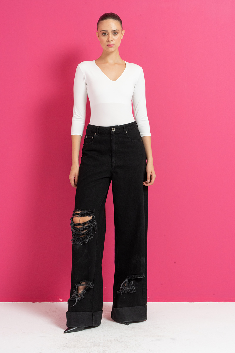 Truvakar Kollu Dar Kesim V Yaka Off white Bluz