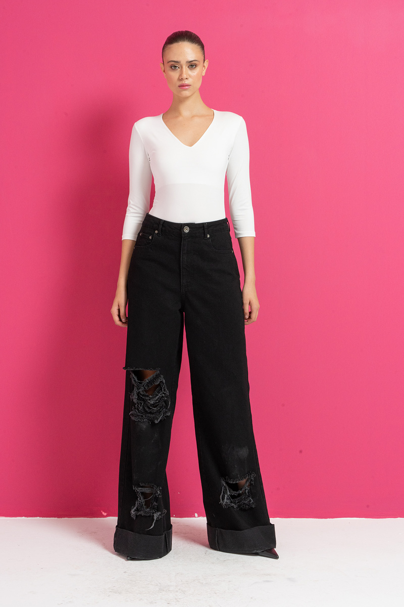 Truvakar Kollu Dar Kesim V Yaka Off white Bluz