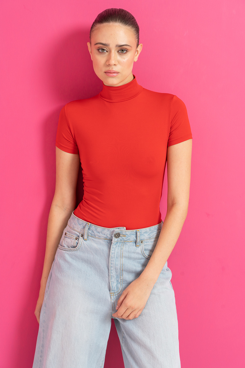 Wholesale Slim Fit Short Sleeve Roll Neck Red Top