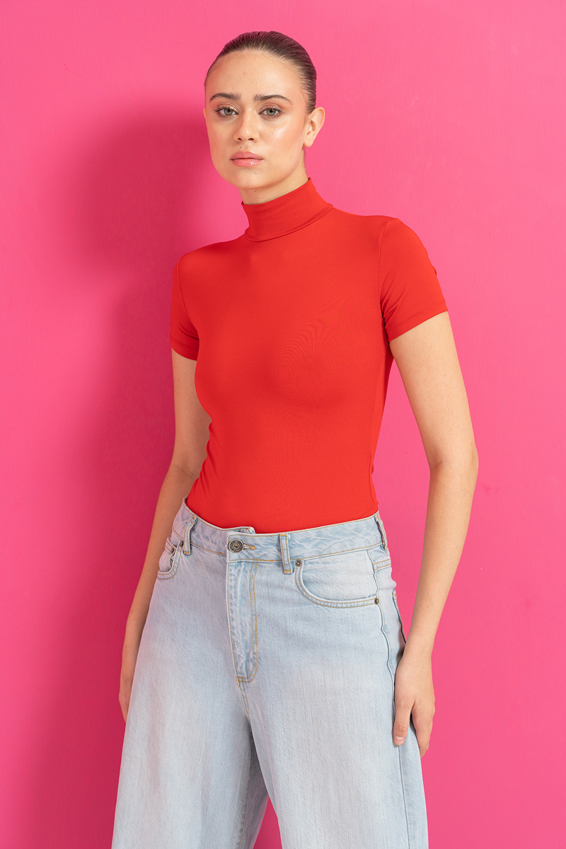 Wholesale Slim Fit Short Sleeve Roll Neck Red Top