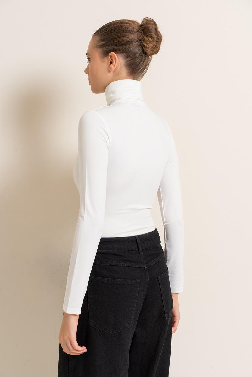 Slim Fit Long Sleeve Roll Neck Offwhite Top
