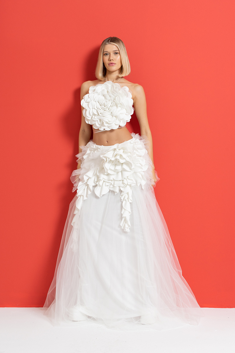 Wholesale Offwhite Rose-Accent Ruffle Skirt