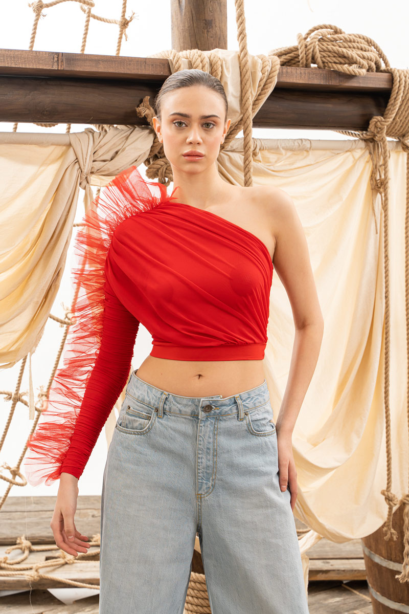 Wholesale Red Ruffle-Trim One-Shoulder Top